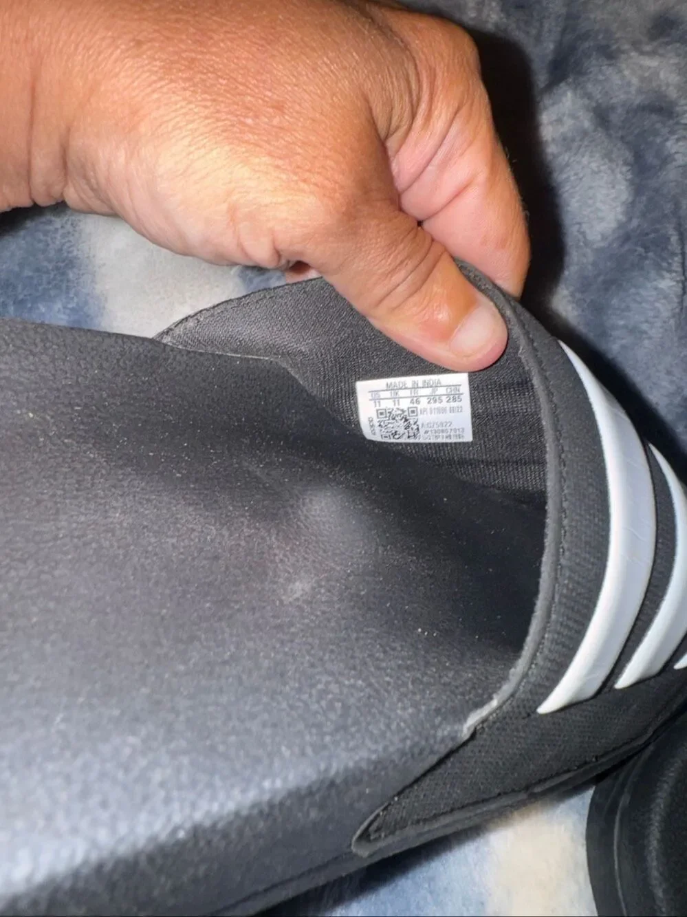 Adidas slides size 11